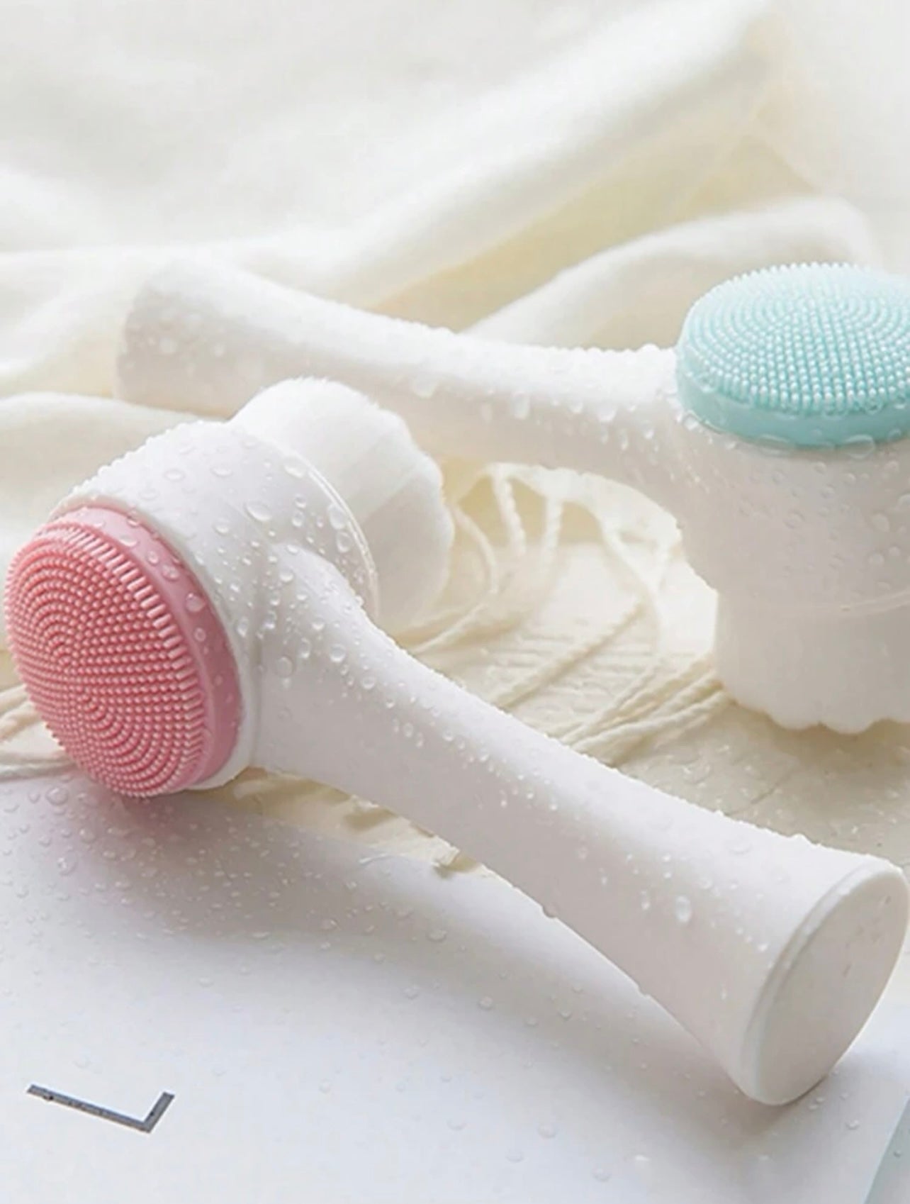 BROSSE NETTOYANTE VISAGE